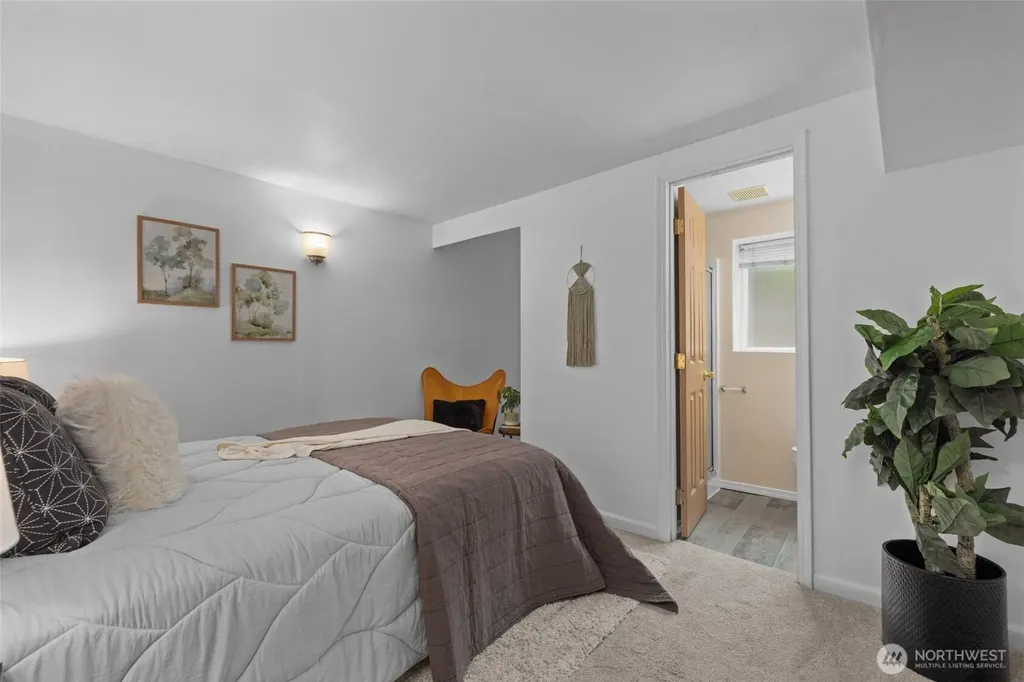 4158 39th Avenue S Seattle WA 98118
