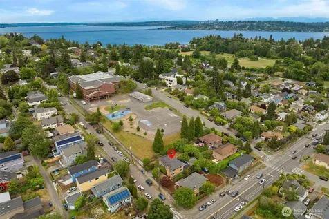 4158 39th Avenue S Seattle WA 98118