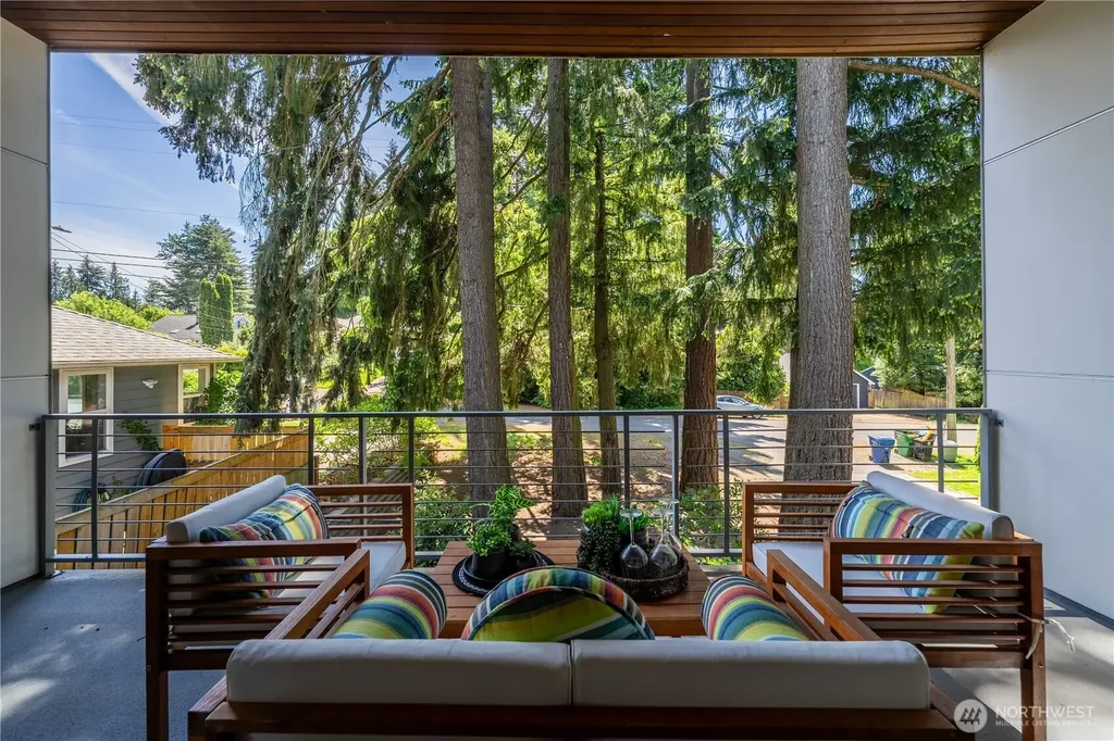 3034 NE 89th Street Seattle WA 98115