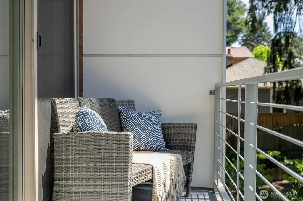 3034 NE 89th Street Seattle WA 98115
