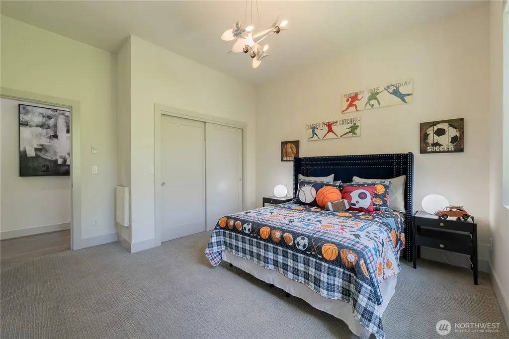 3034 NE 89th Street Seattle WA 98115