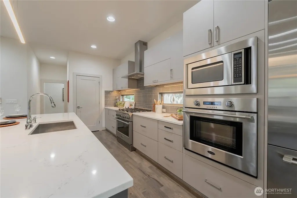 3034 NE 89th Street Seattle WA 98115