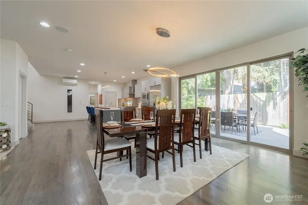 3034 NE 89th Street Seattle WA 98115