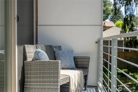3034 NE 89th Street Seattle WA 98115