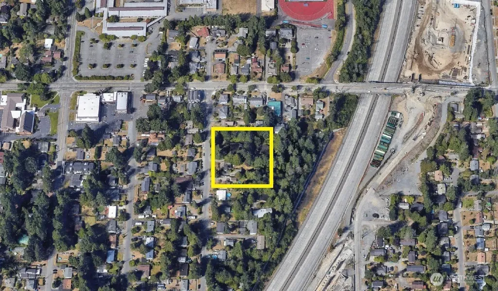 18340 3rd Avenue NE Shoreline WA 98155
