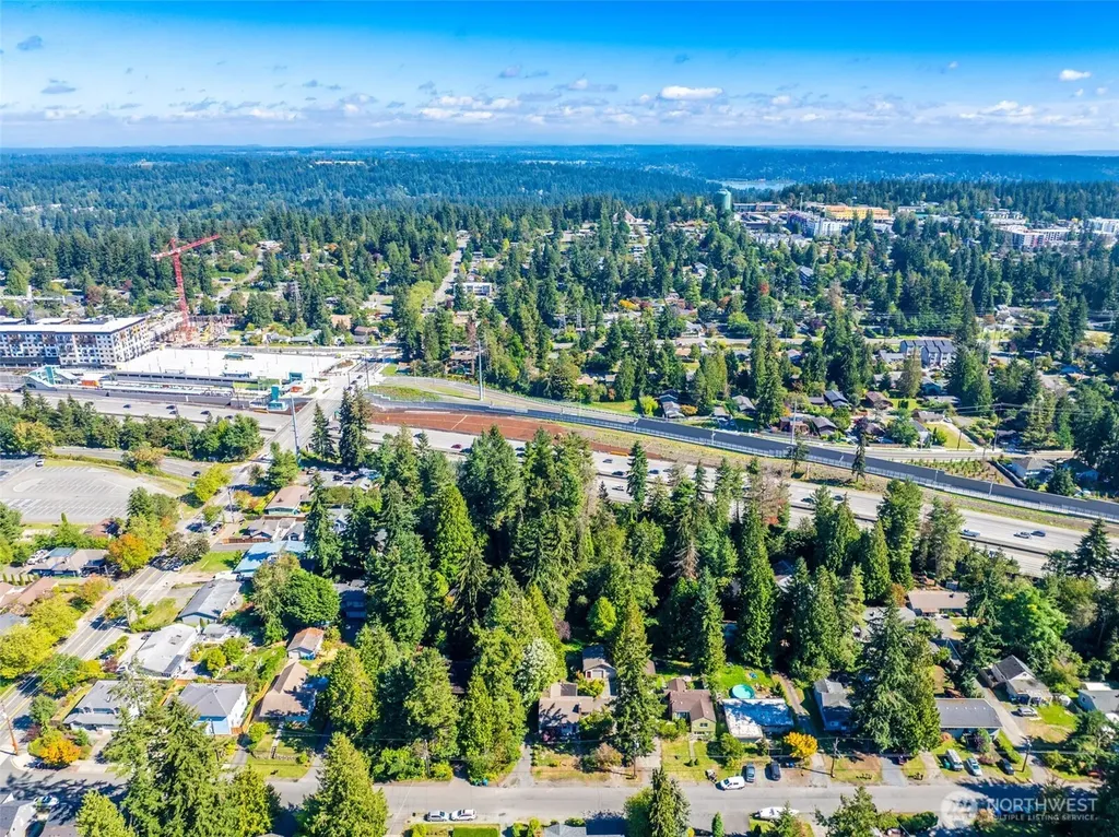 18340 3rd Avenue NE Shoreline WA 98155