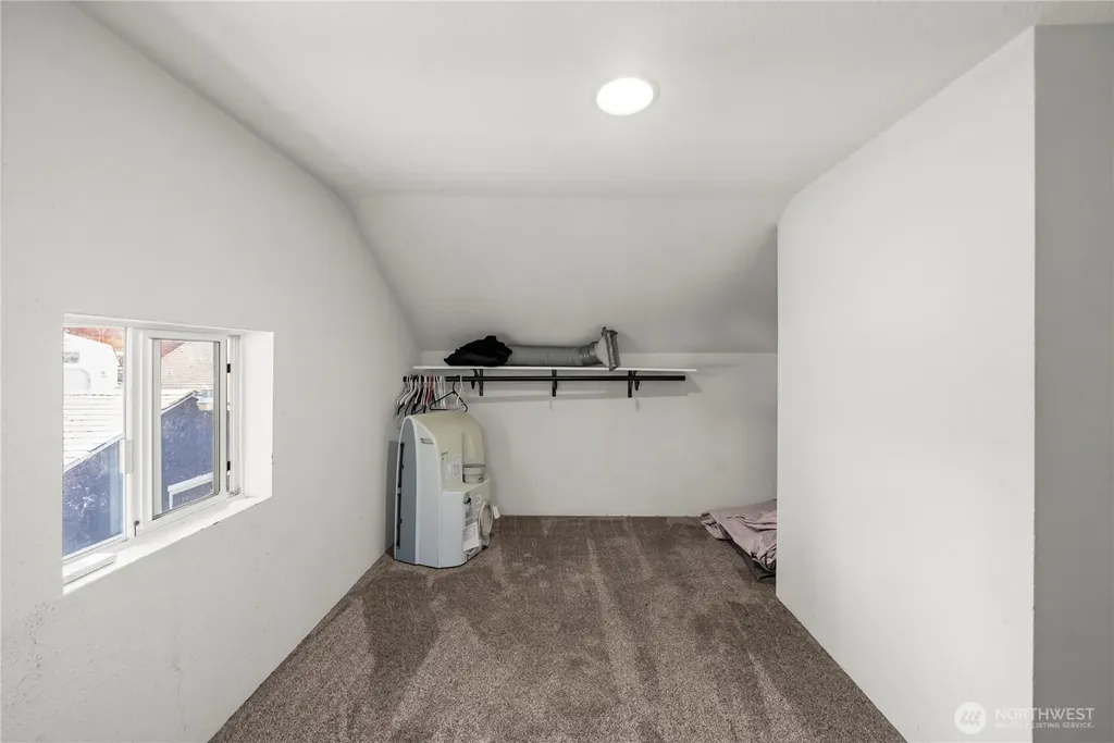 408 S 4th Street Mccleary WA 98557