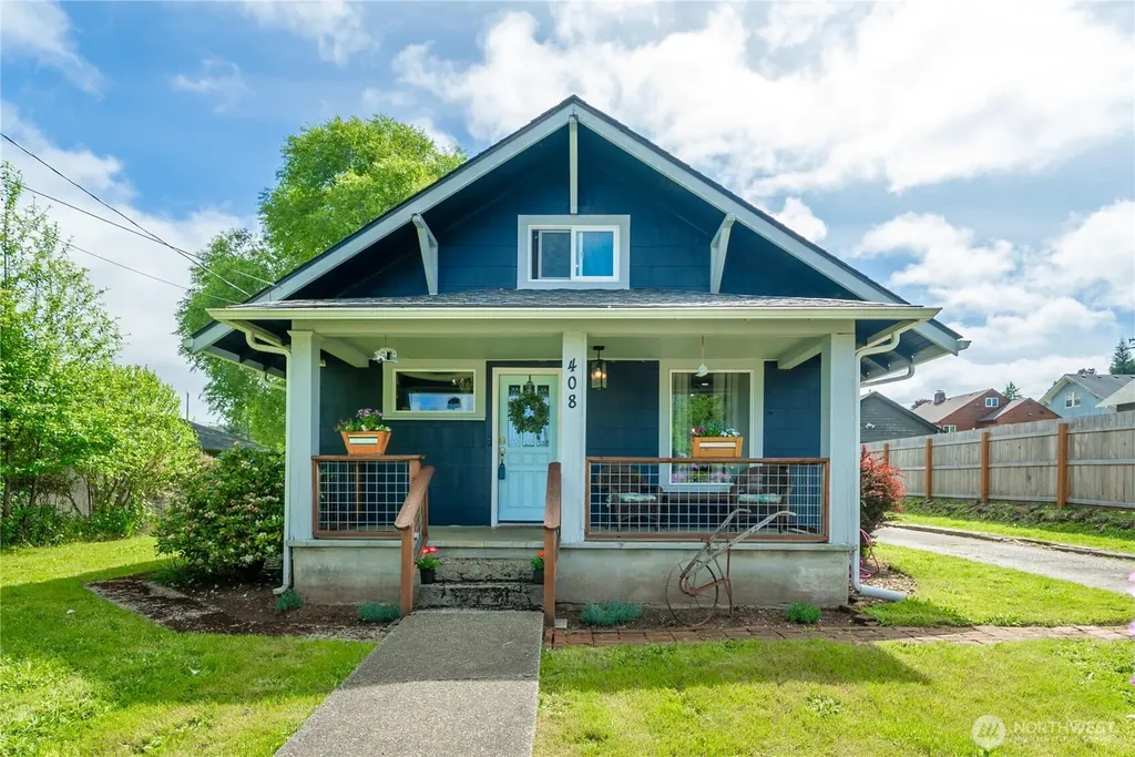 408 S 4th Street Mccleary WA 98557