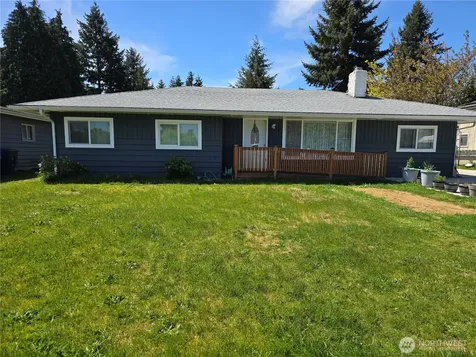 7826 Rainier Everett WA 98203