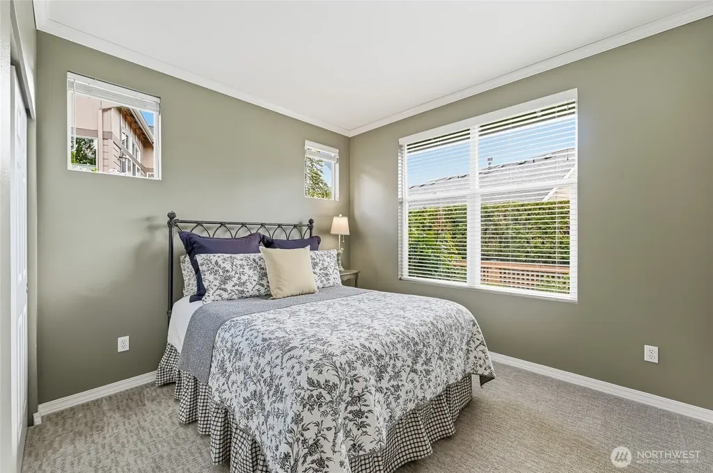 24563 NE Vine Maple Way Redmond WA 98053