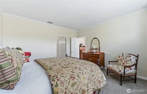24563 NE Vine Maple Way Redmond WA 98053
