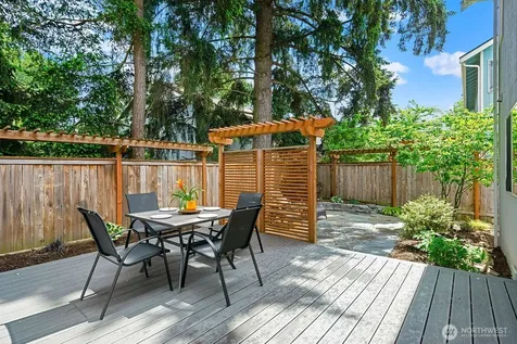 1706 NE 27th Place Renton WA 98056