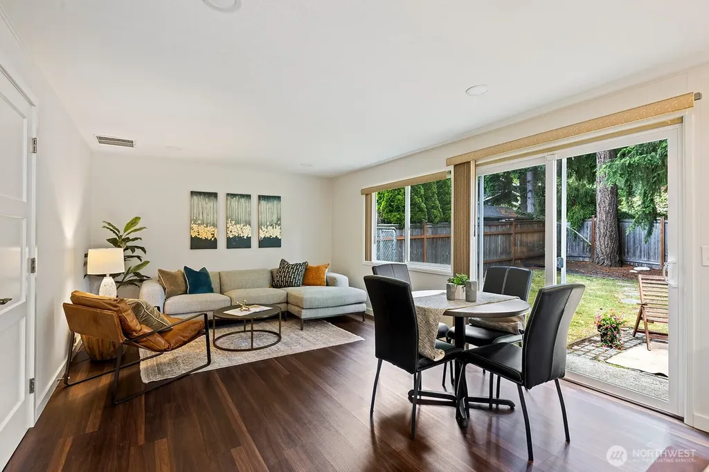 10710 126th Place NE Kirkland WA 98033