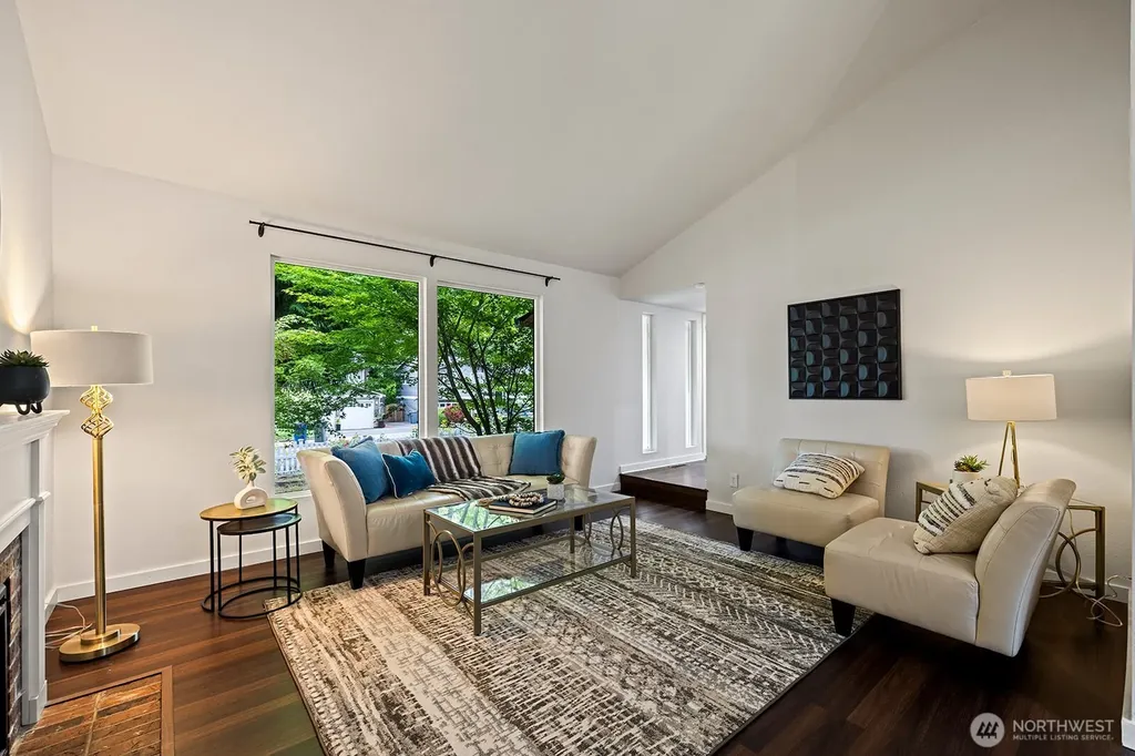 10710 126th Place NE Kirkland WA 98033