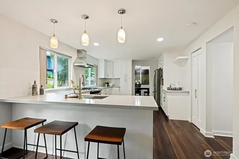 10710 126th Place NE Kirkland WA 98033