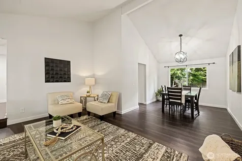 10710 126th Place NE Kirkland WA 98033
