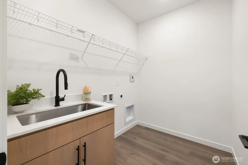 151 E Airedale Avenue La Center WA 98629