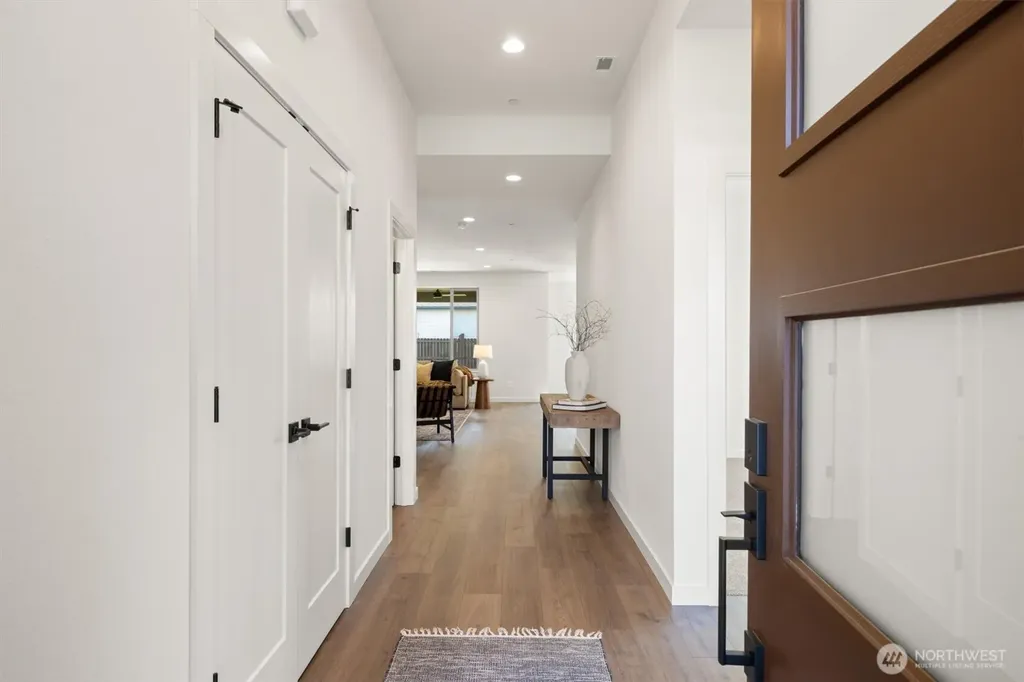 151 E Airedale Avenue La Center WA 98629