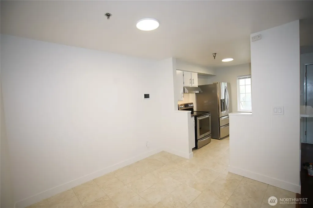 215 SW 100th Street Everett WA 98201