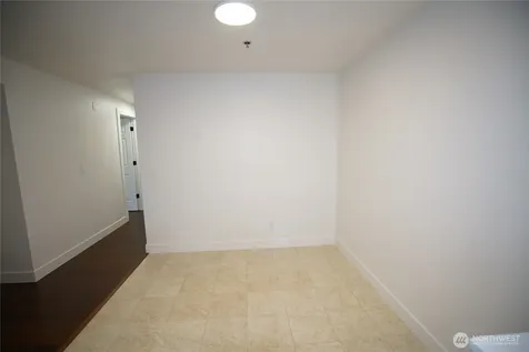 215 SW 100th Street Everett WA 98201