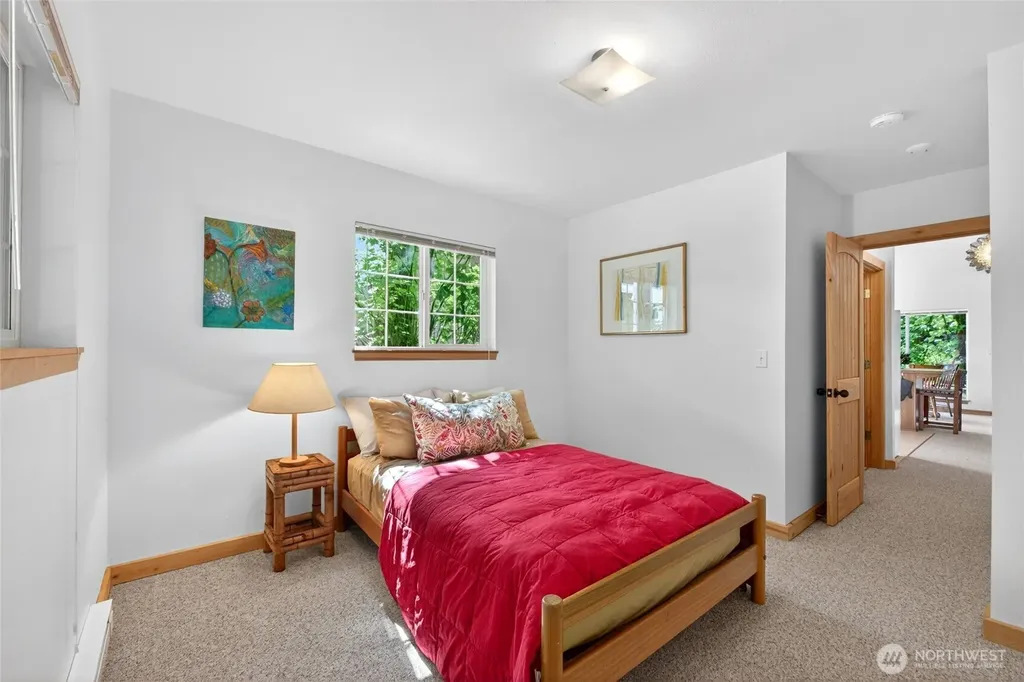 52225 SE 496th Place Greenwater WA 98022