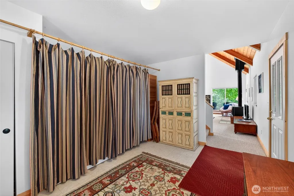 52225 SE 496th Place Greenwater WA 98022