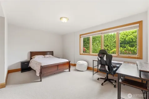 17288 SE 57th Place Bellevue WA 98006