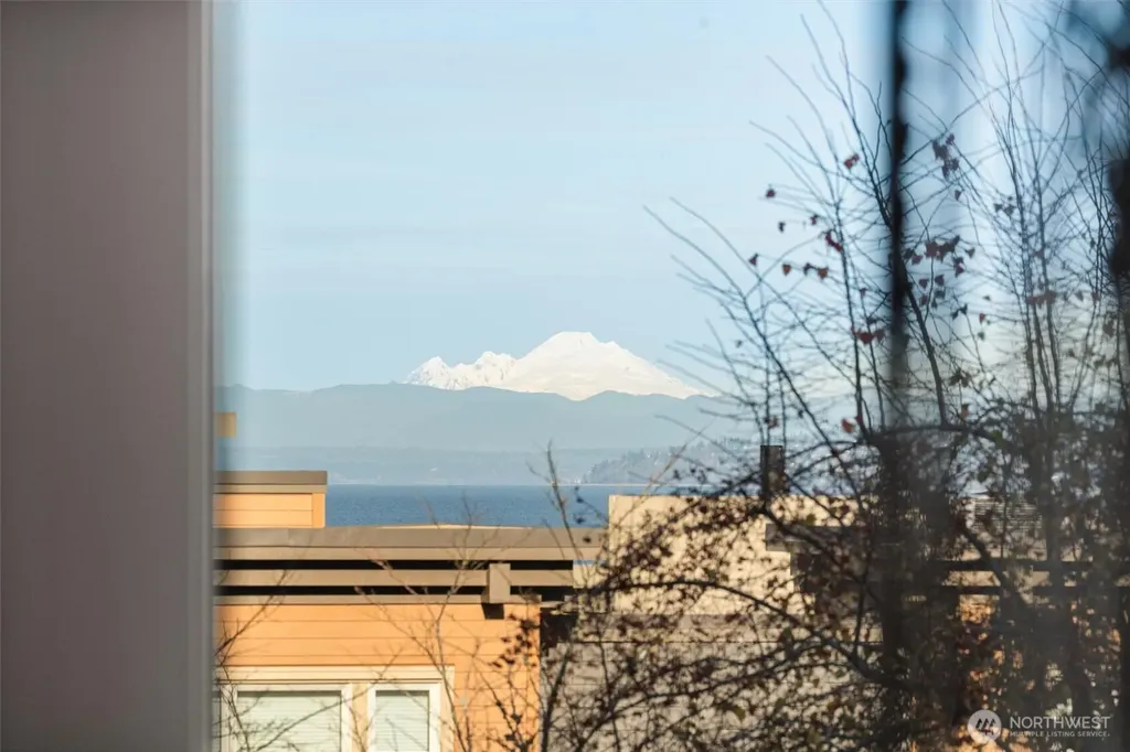 50 Pine Street Edmonds WA 98020