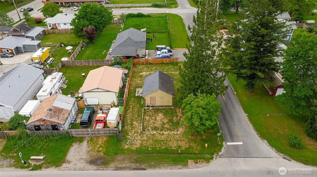 920 Orchard Avenue Gold Bar WA 98251