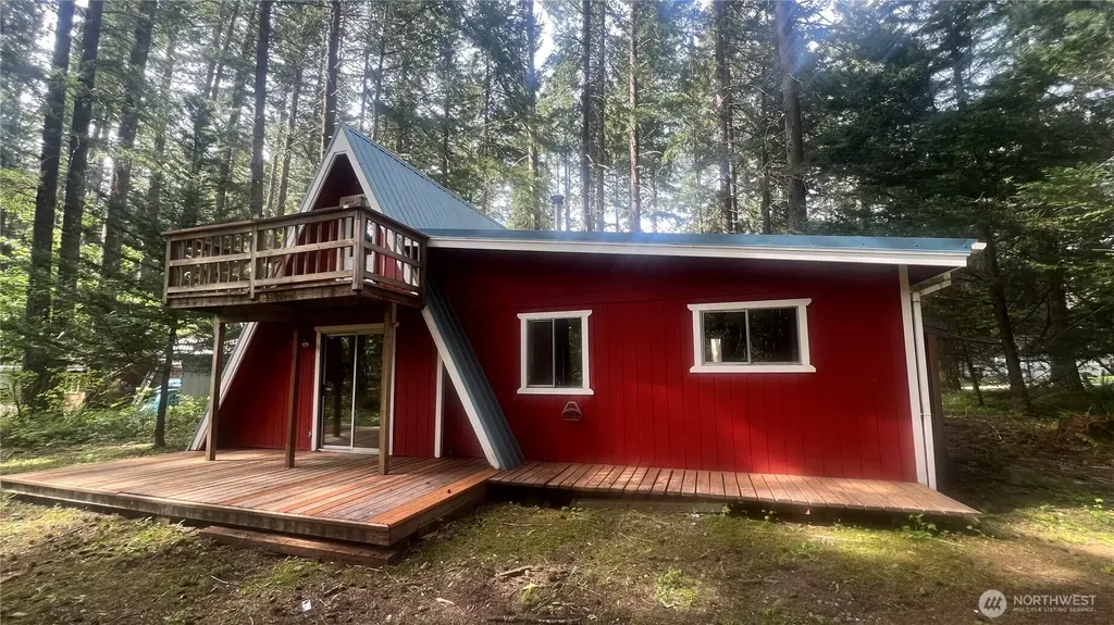 140 Maple Way Packwood WA 98361
