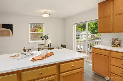 19811 Wallingford Avenue N Shoreline WA 98133