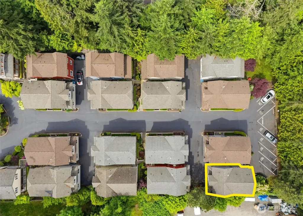 6604 198th Place SW Lynnwood WA 98036