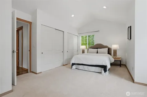 6604 198th Place SW Lynnwood WA 98036