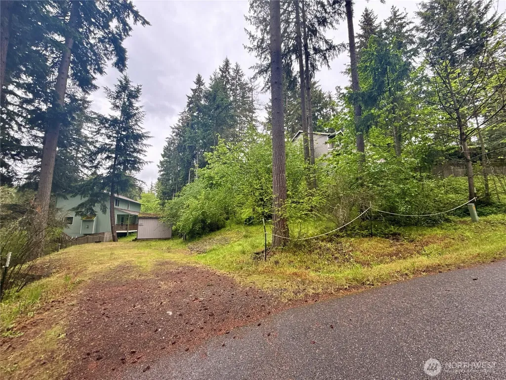 22441 Clearview Court SE Yelm WA 98597