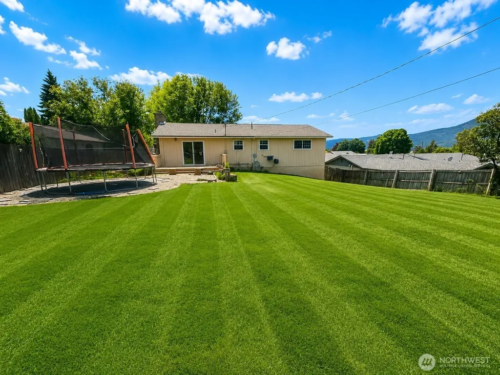 1321 E Elep Avenue Colville WA 99114