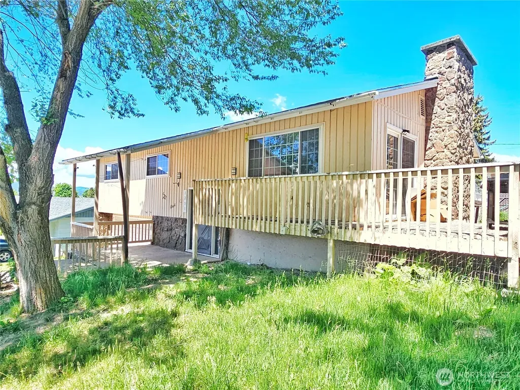 1321 E Elep Avenue Colville WA 99114