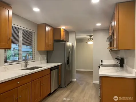 34242 36th Place SW Federal Way WA 98023