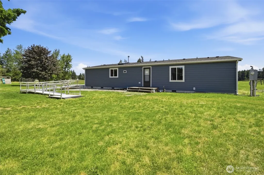 18327 152nd Court SE Yelm WA 98597
