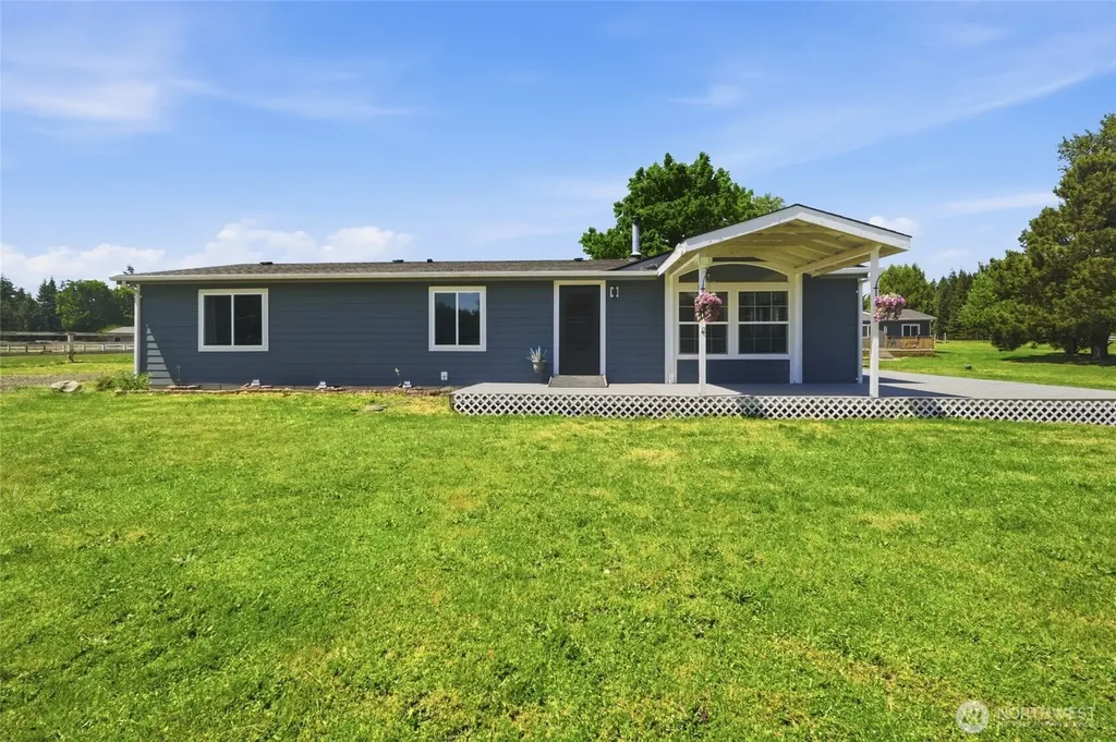 18327 152nd Court SE Yelm WA 98597