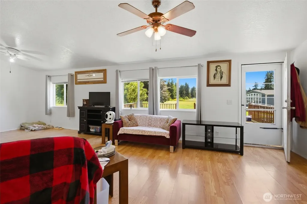 18327 152nd Court SE Yelm WA 98597