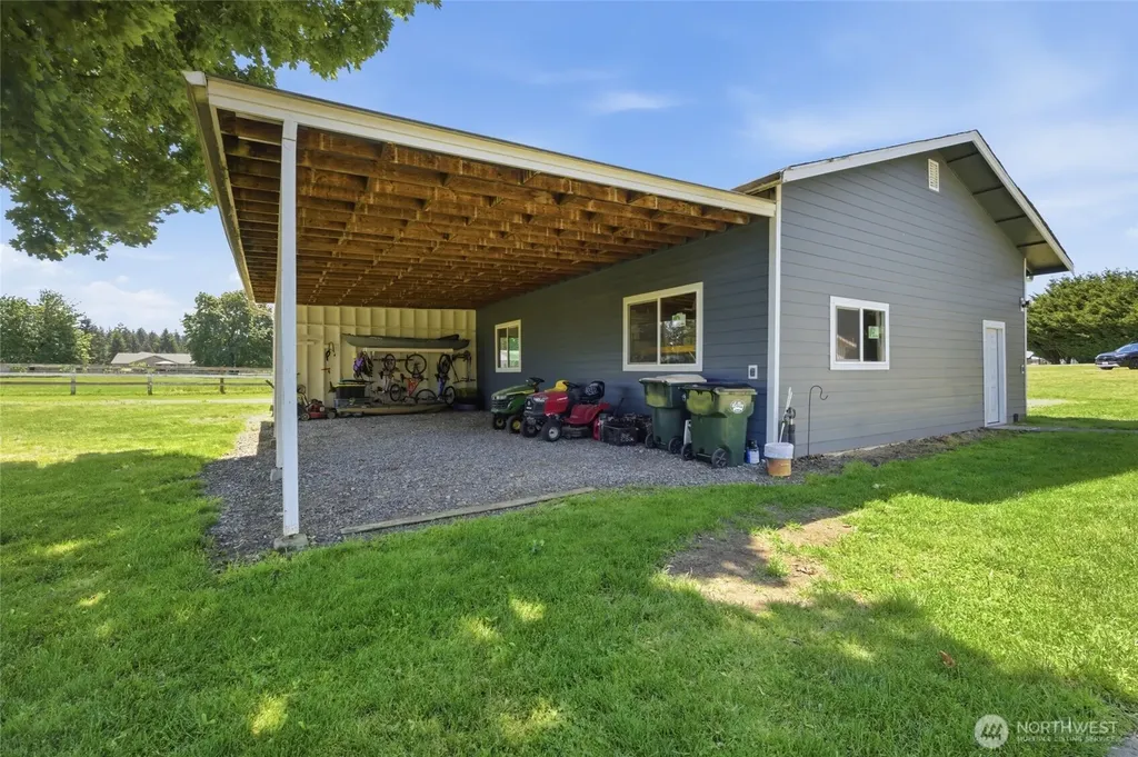 18327 152nd Court SE Yelm WA 98597