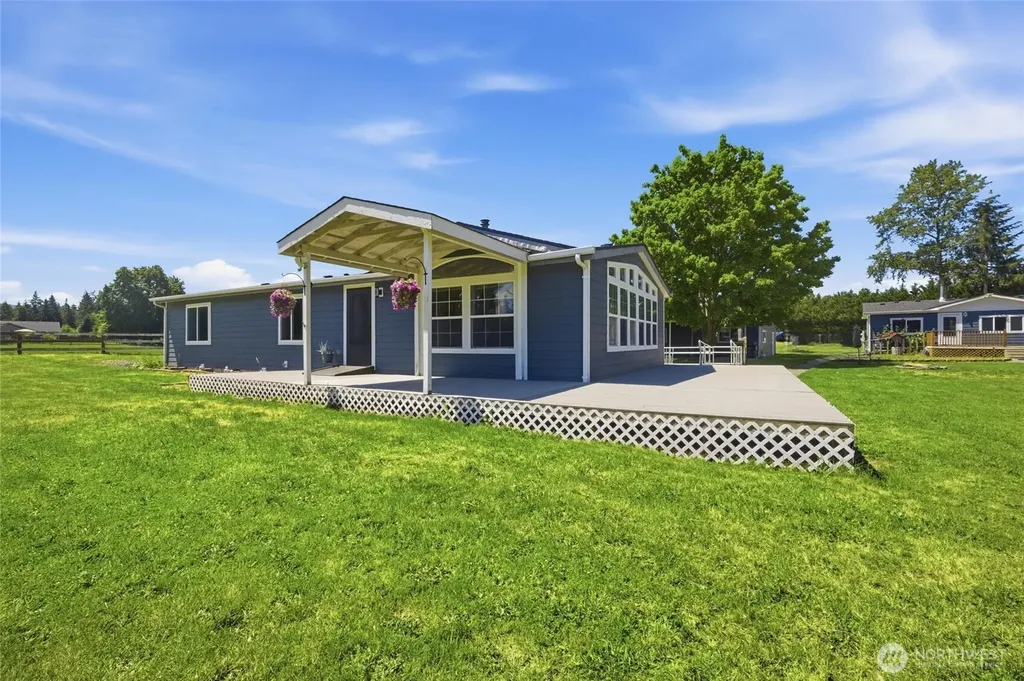 18327 152nd Court SE Yelm WA 98597