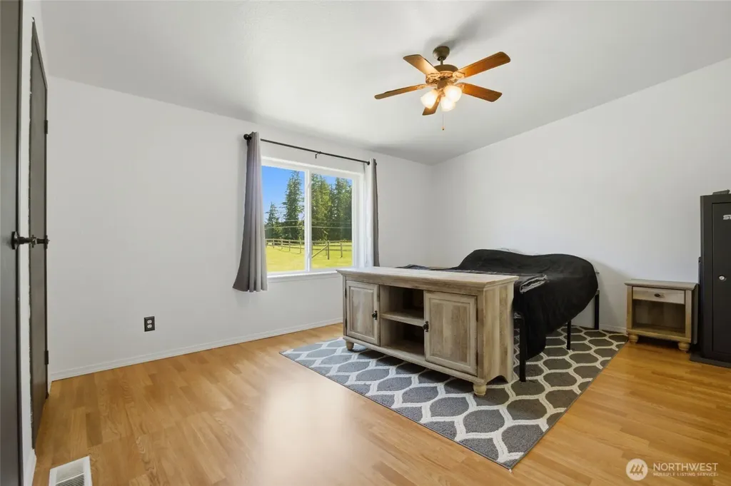 18327 152nd Court SE Yelm WA 98597