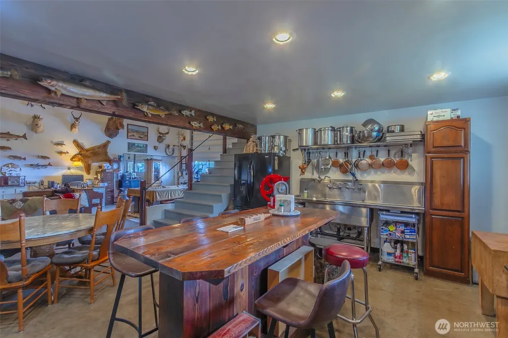 1631 Bonanza Hill Road Evans WA 99126