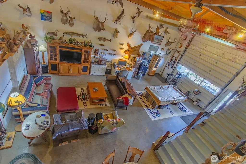 1631 Bonanza Hill Road Evans WA 99126