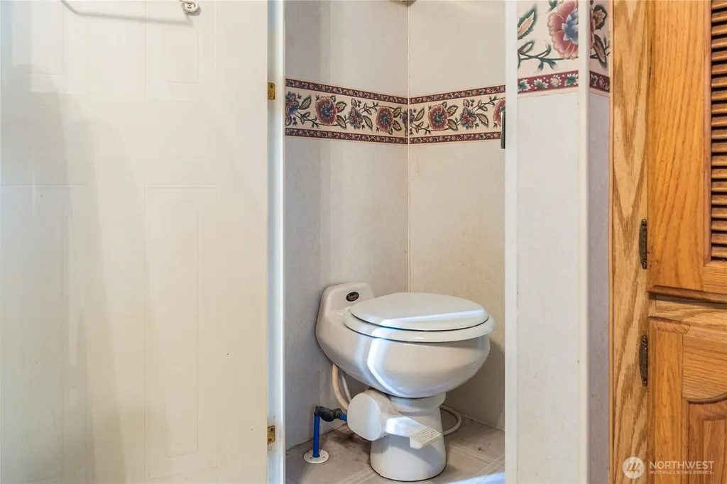 51 N Coho Court Hoodsport WA 98548