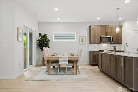 14622 28th Avenue W Lynnwood WA 98087
