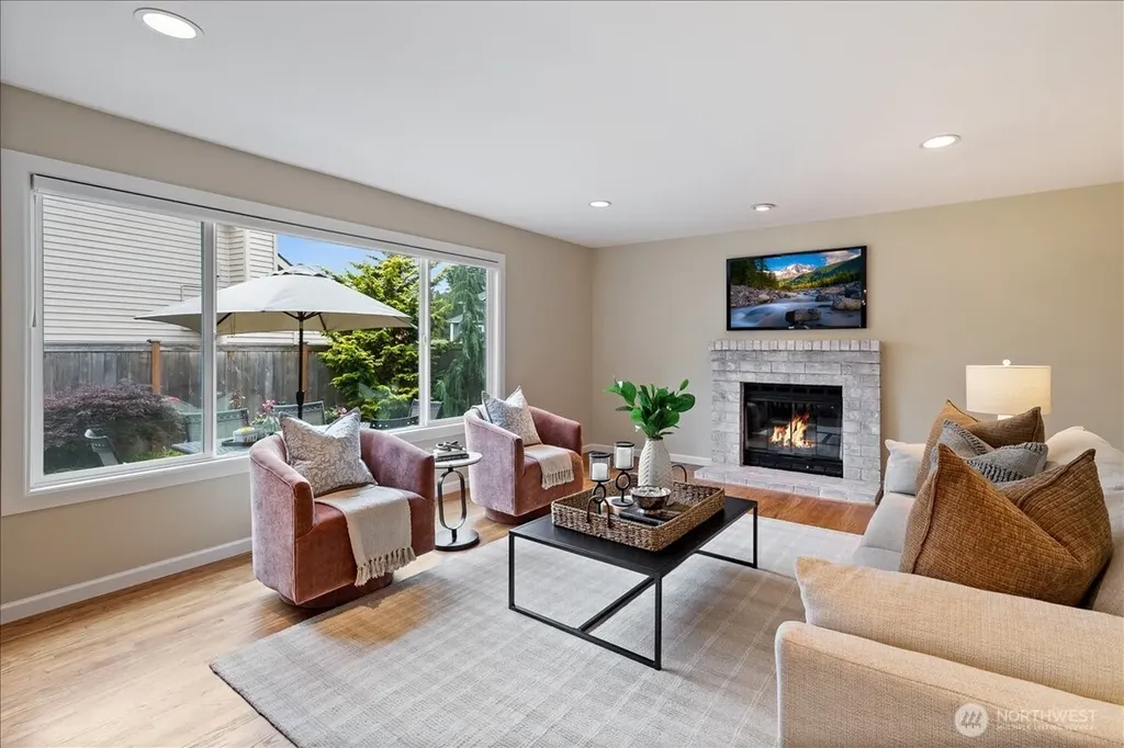 6041 118th Avenue SE Bellevue WA 98006