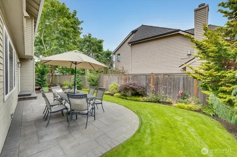 6041 118th Avenue SE Bellevue WA 98006