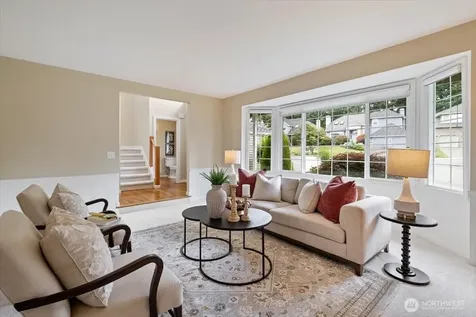 6041 118th Avenue SE Bellevue WA 98006